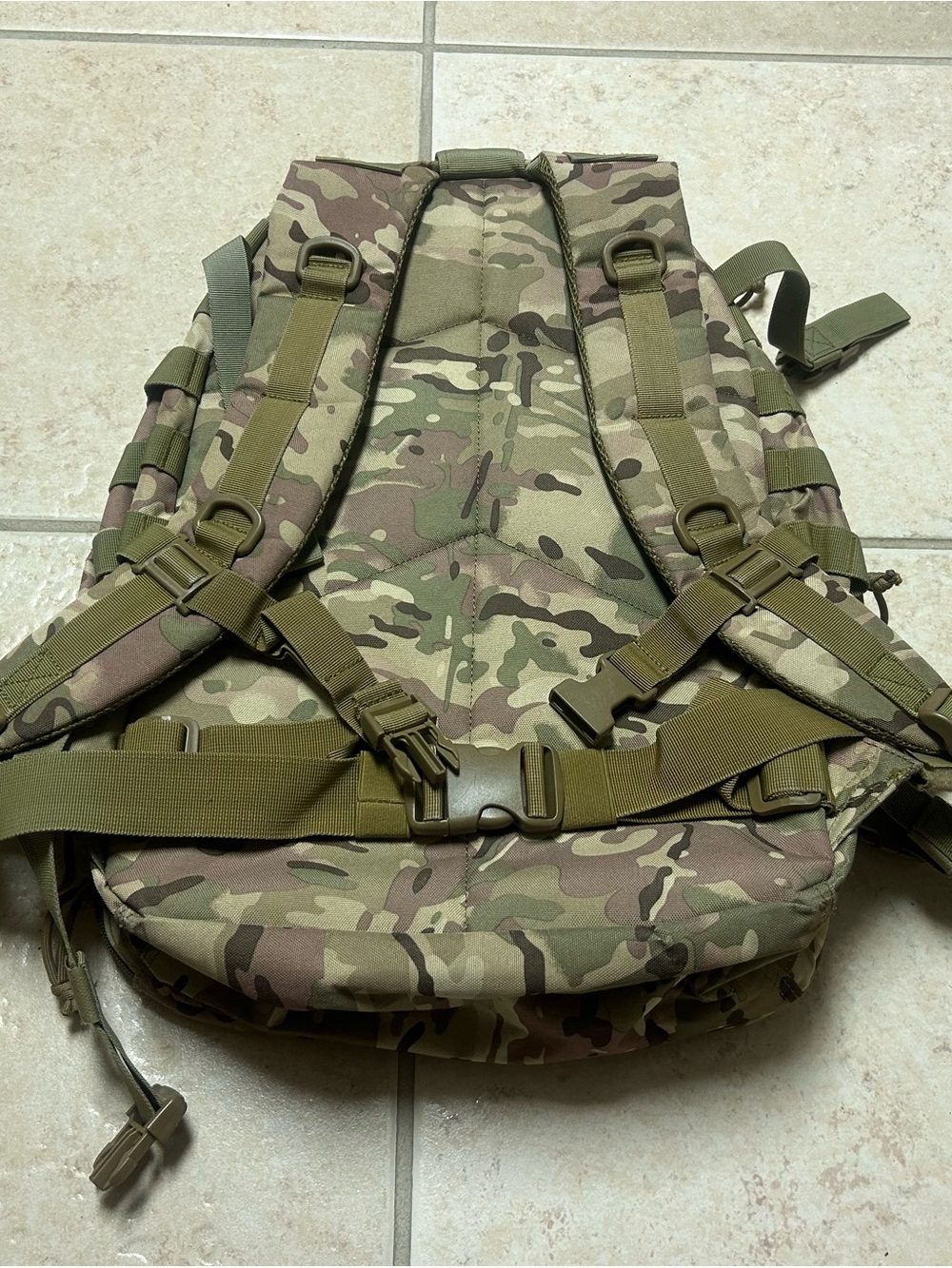 Men's Tactical Backpack - Multicam Camo View 4